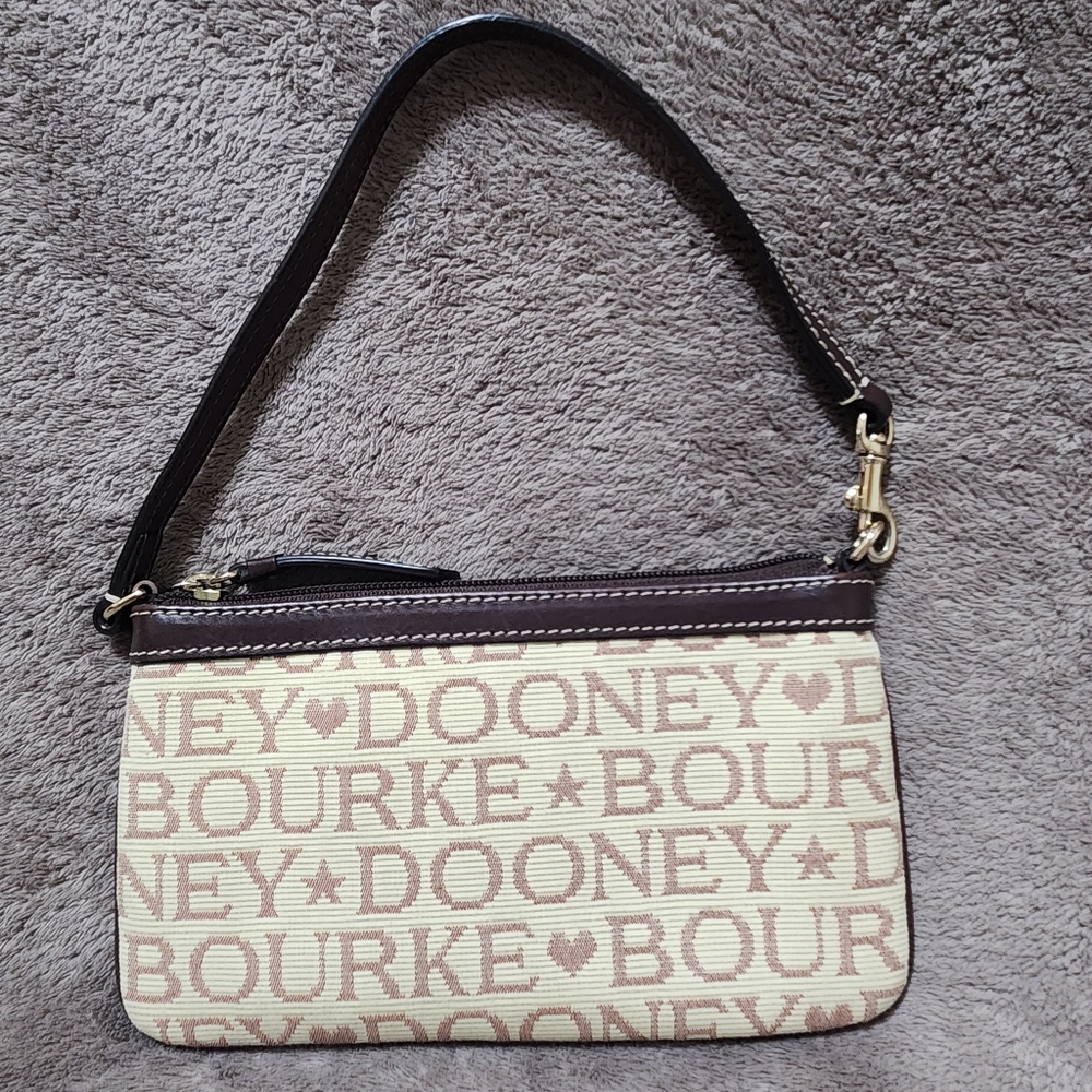 Dooney & Bourke Tan Signature Stars and Hearts Wristlet